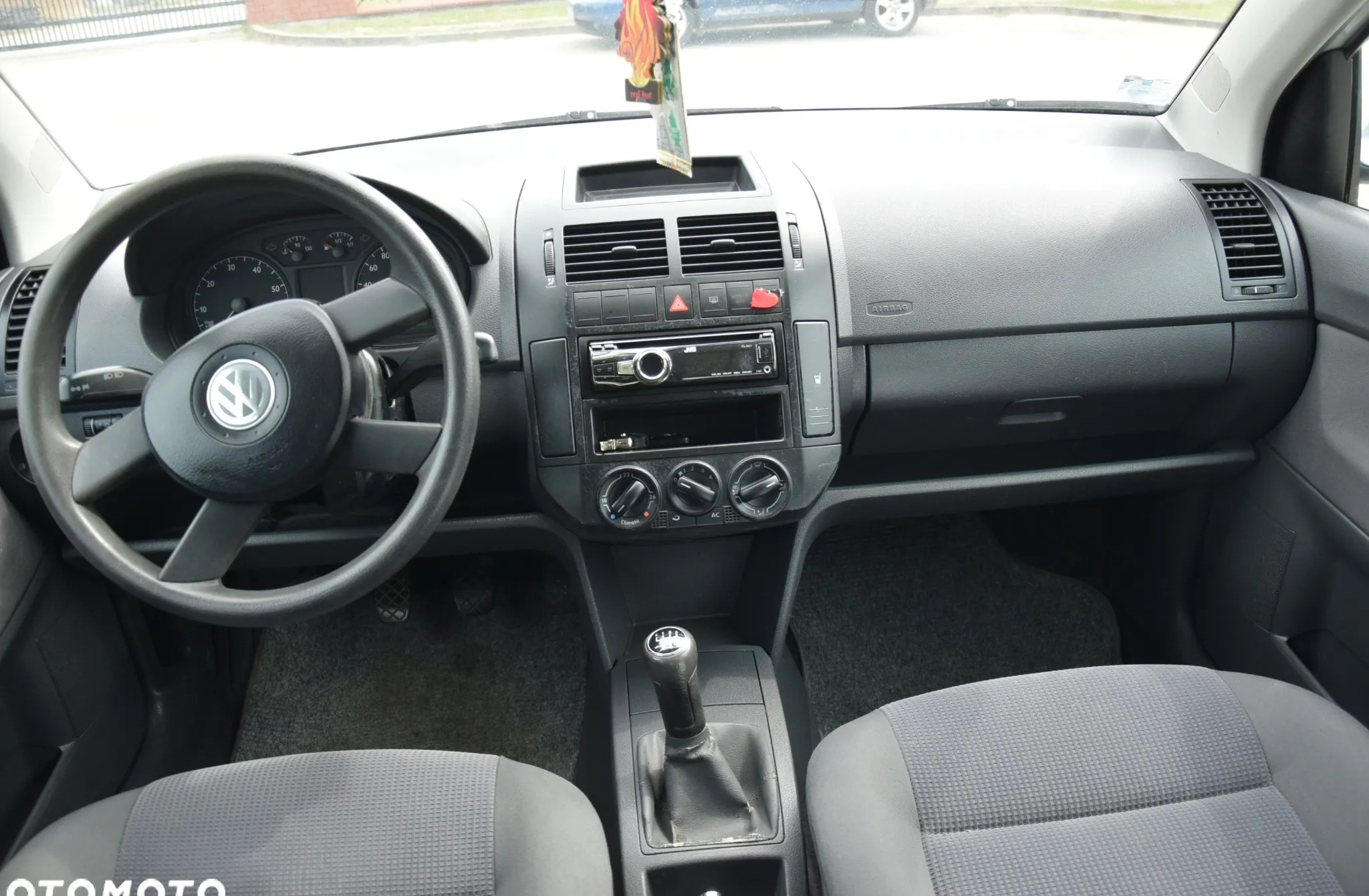 Volkswagen Polo cena 6900 przebieg: 159000, rok produkcji 2003 z Chojna małe 191